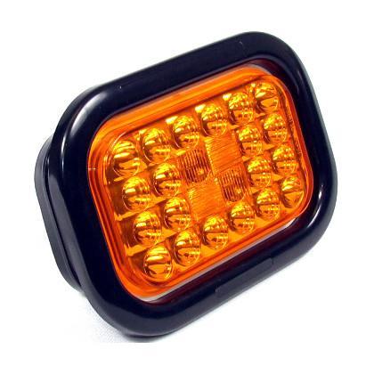 Luz LED Rectangular Ámbar 24 Diodos-FortPro - Imagen 3